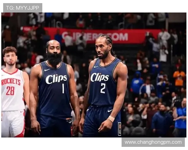 洛杉矶快船新赛季展望：阵容调整与冠军梦想的碰撞