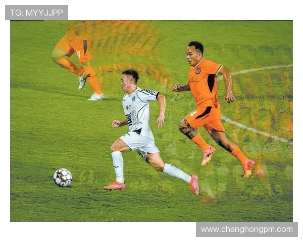 足球世界的风云变幻:从球场到赛后生活探索足球的魅力与影响 足球世界的风云变幻:从球场到赛后生活探索足球的魅力与影响