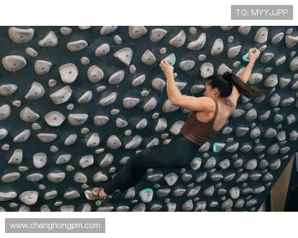 武汉攀岩队如何通过控制革新提升竞技水平与团队协作能力